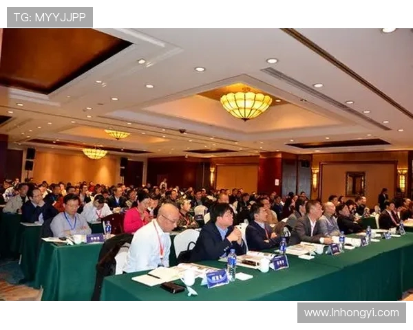 重庆羽毛球队意识争议引发热议球员表现与团队精神的深度探讨 重庆羽毛球队意识争议引发热议球员表现与团队精神的深度探讨