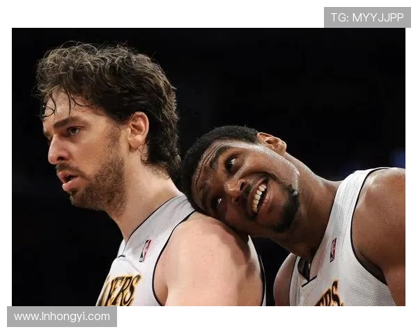 2009年火箭与魔术精彩对决全场录像回顾与分析