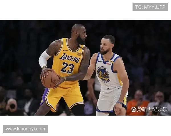 勇士与骑士激战正酣图文直播全程回顾与精彩瞬间分析 勇士与骑士激战正酣图文直播全程回顾与精彩瞬间分析