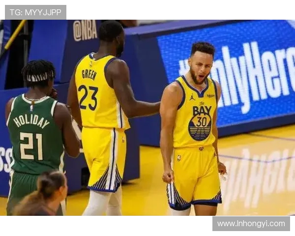 勇士与掘金对决球员数据分析及表现评估 勇士与掘金对决球员数据分析及表现评估